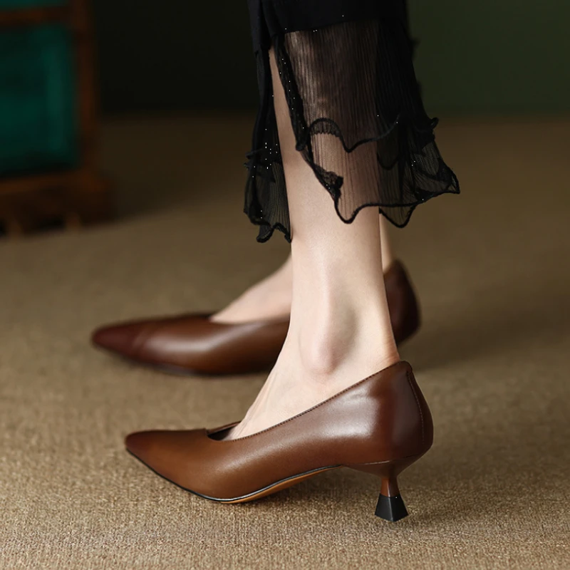 Women Shoes Quick Delivery - Tacchi quadrati con décolleté medi da