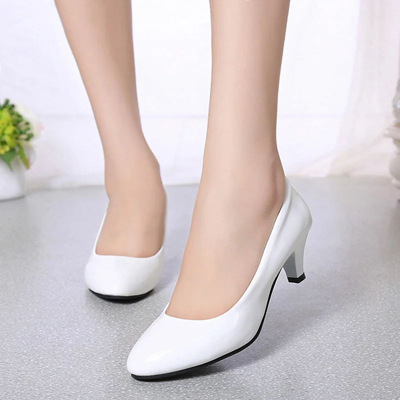 Women'S Shoes For Work - Décolleté femminili Nude Bocca superficiale Scarpe