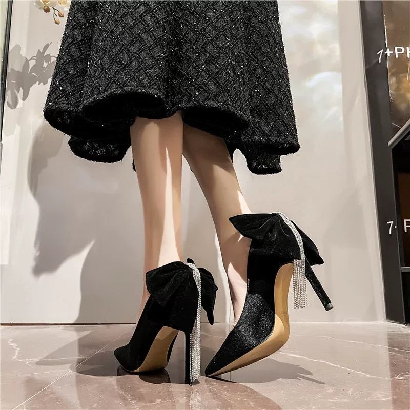 Scarpe da donna nere con fiocc - Women Shoes Quick Delivery recensione e prezzo