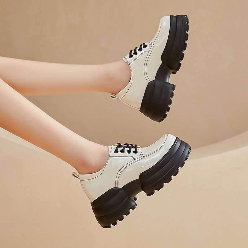 Décolleté di alta marca in pel - Women Shoes Japanese Brand recensione e prezzo