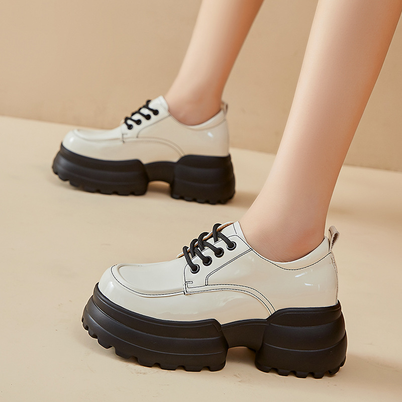 Décolleté di alta marca in pel - Women Shoes Japanese Brand recensione e prezzo