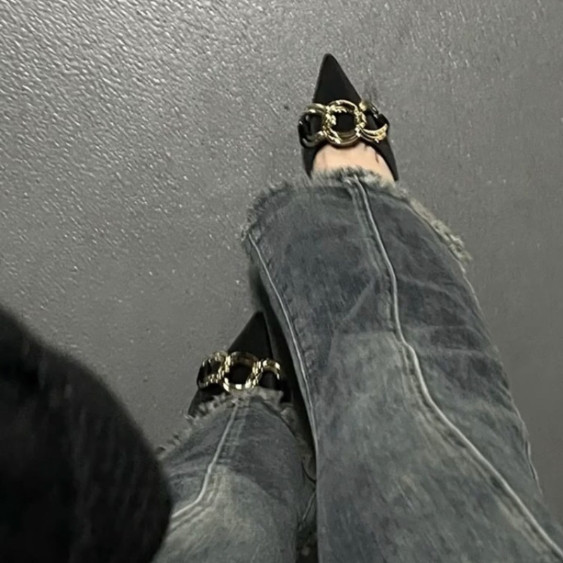 Décolleté da donna con punta a - Women Shoes Quick Delivery recensione e prezzo